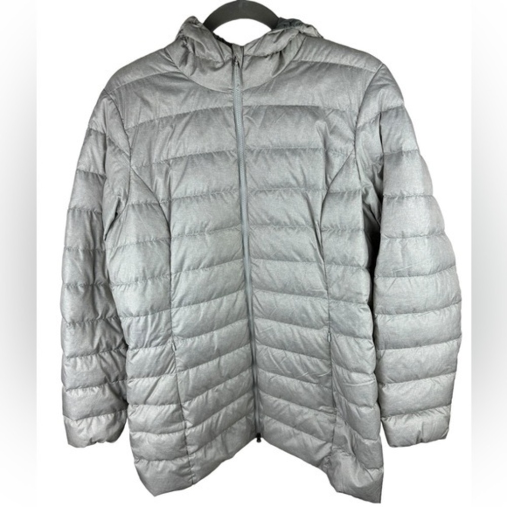Eddie Bauer women’s grey puffer 80/20 down water fowl fill jacket large flaw